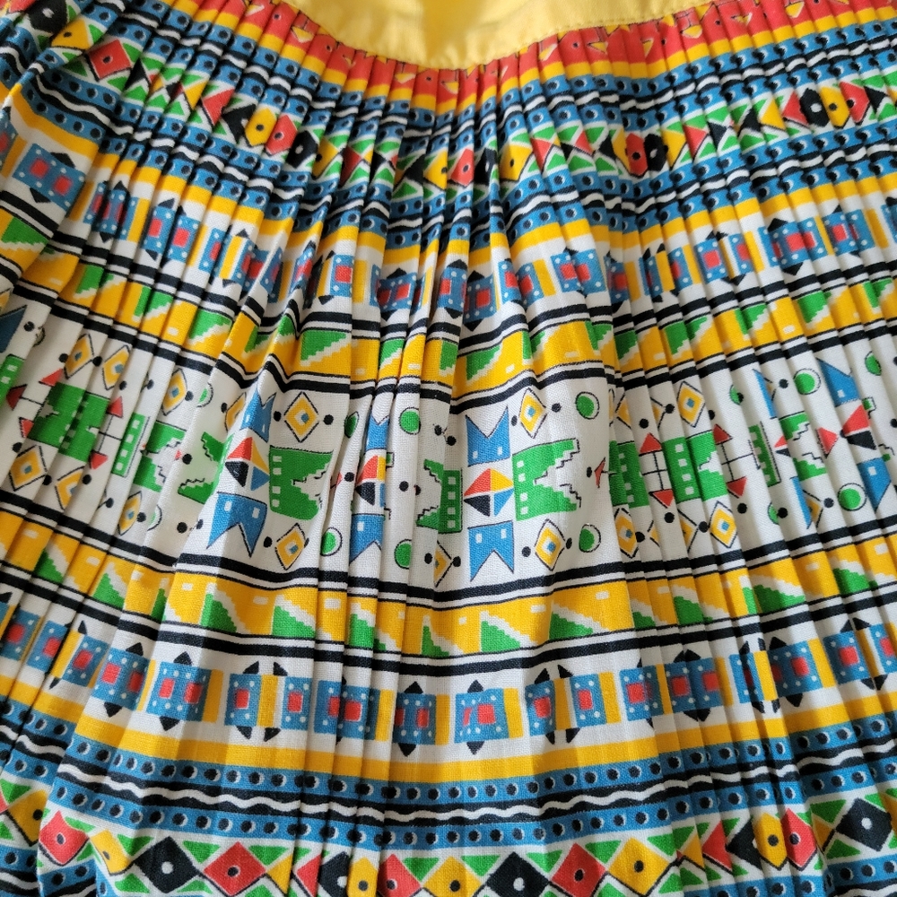 Vintage Apron - Picture 3 of 3